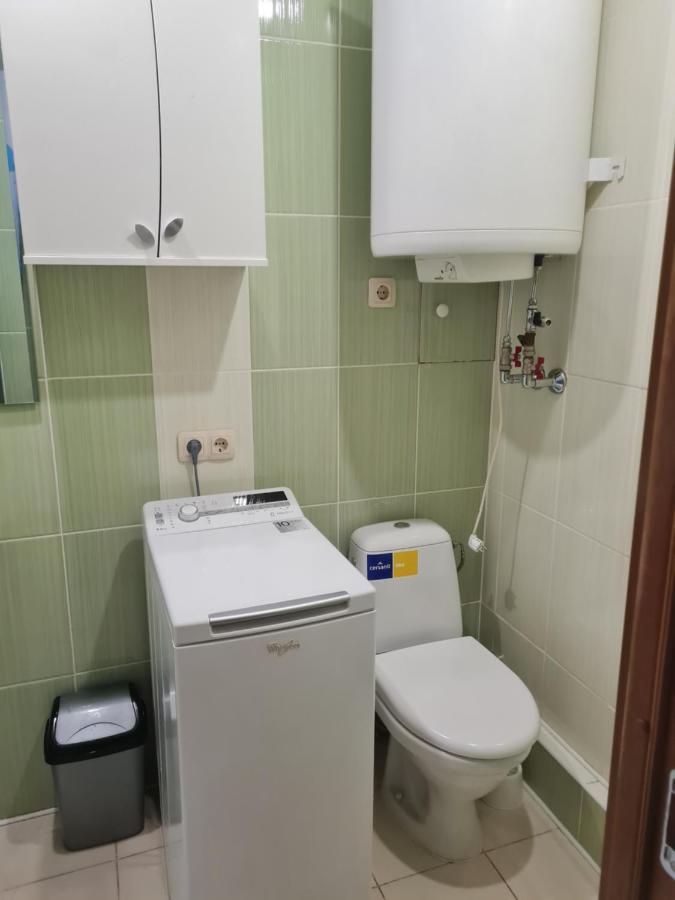 Ziemielu Mols Apartaments/Pirma Linija Pie Juras Liepāja Exterior foto
